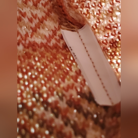 Rinascimento geometric patthern sweater with tassels bottom - Picture 7 of 7